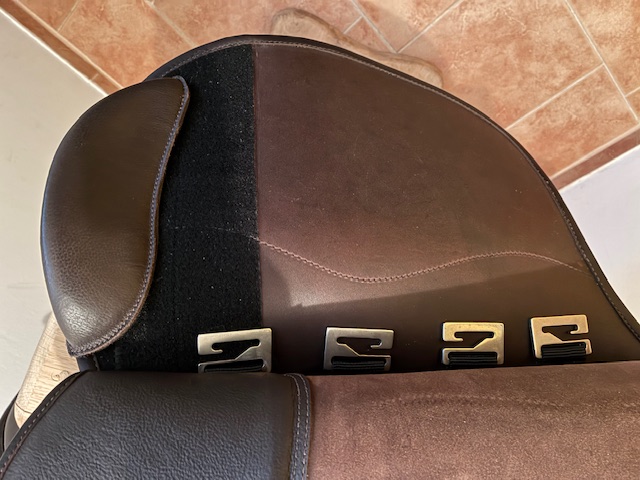 HT Lederbaumsattel Nyssa im spanischen Stil